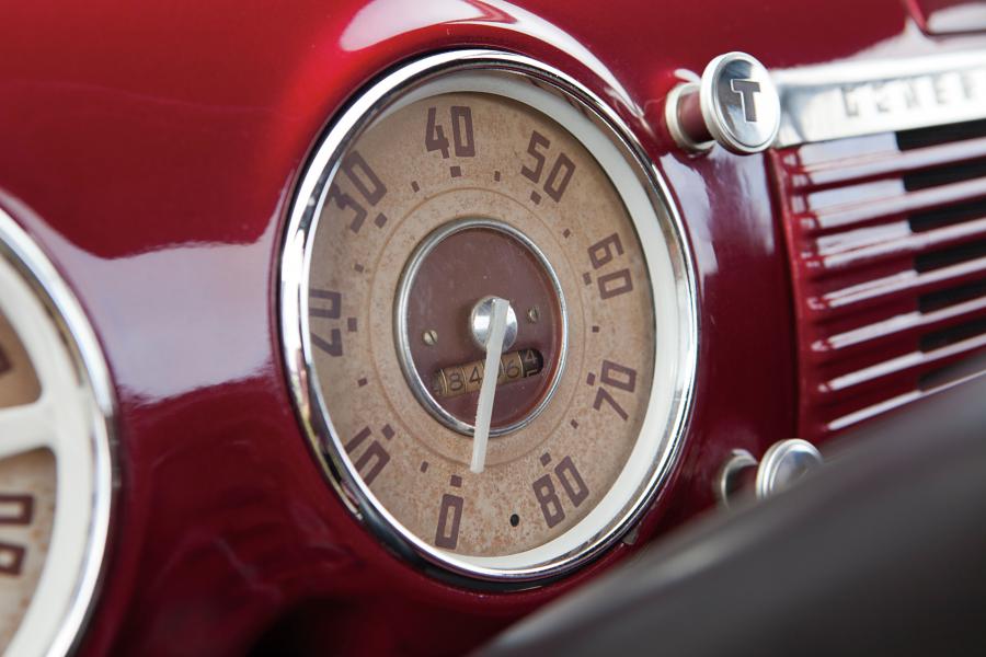 GMC 150 34-Ton Pickup Truck 1949 года  (фото 14 из 30)